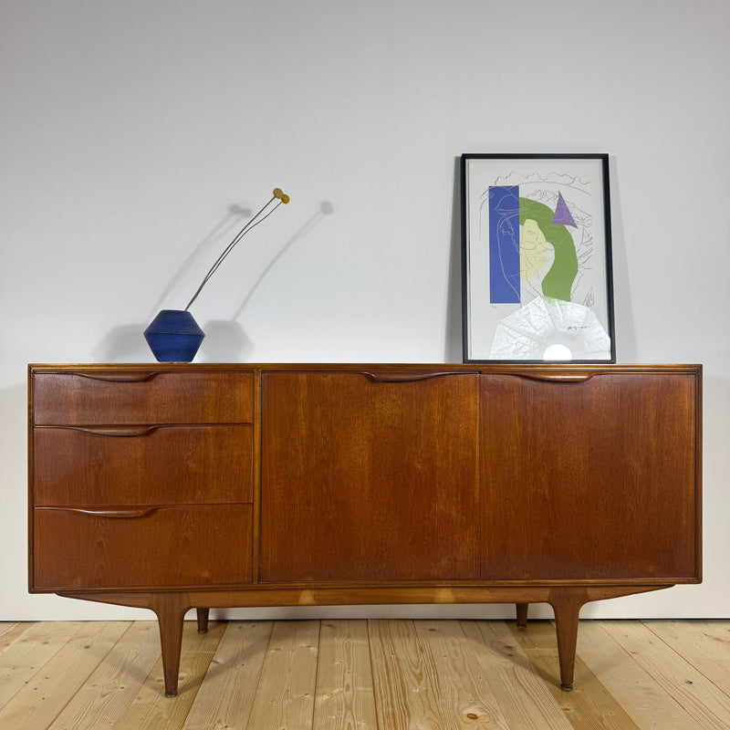 “Sideboard vintage in teak – McIntosh Furniture, anni ’60”