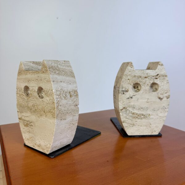 Fermalibri in travertino 