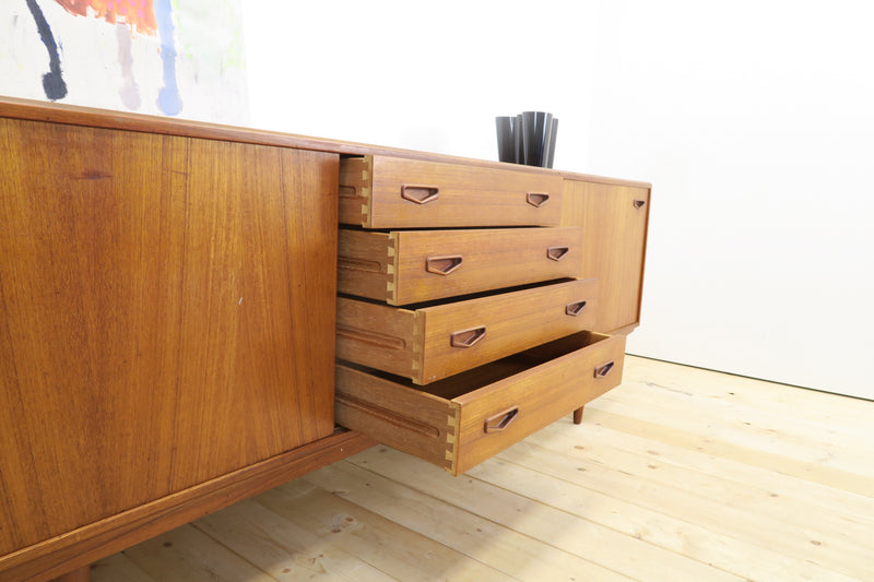 Sideboard in teak di Clausen & Søn, anni ’60