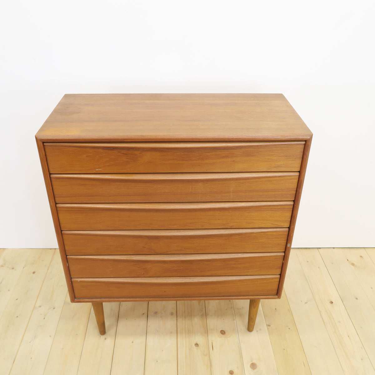 Cassettiera compatta in teak, anni ’60