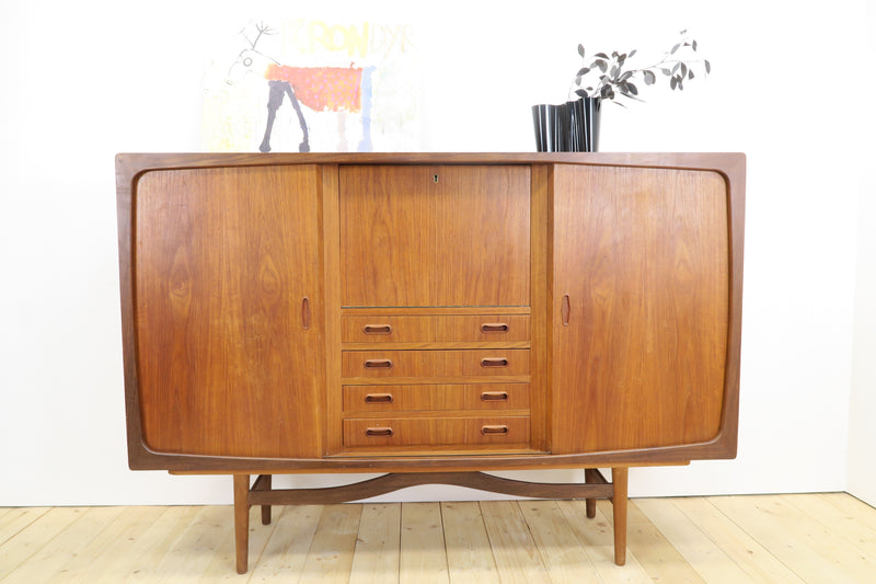 Highboard in teak con ante e cassetti, anni ’60