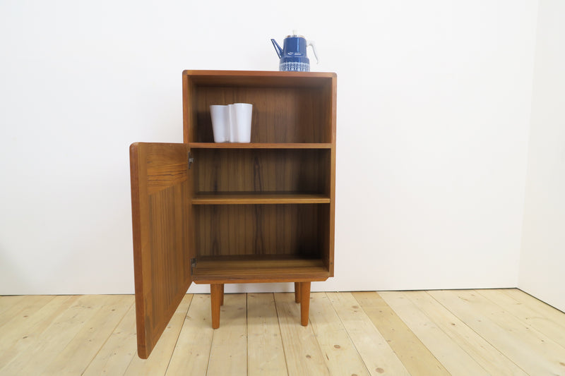 Cabinet in teak con vano a giorno, anni ’60