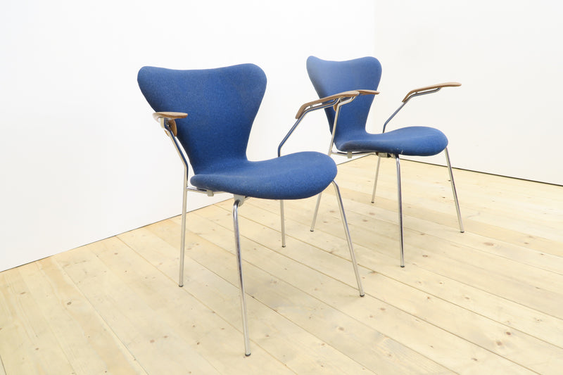 Coppia di sedie di Arne Jacobsen, anni ’70