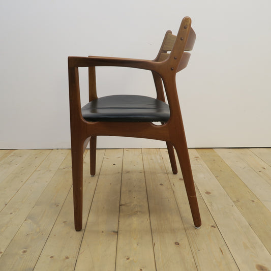 Sedia in teak di Erik Buch per Christiansen Møbelfabrik, Danimarca 1960