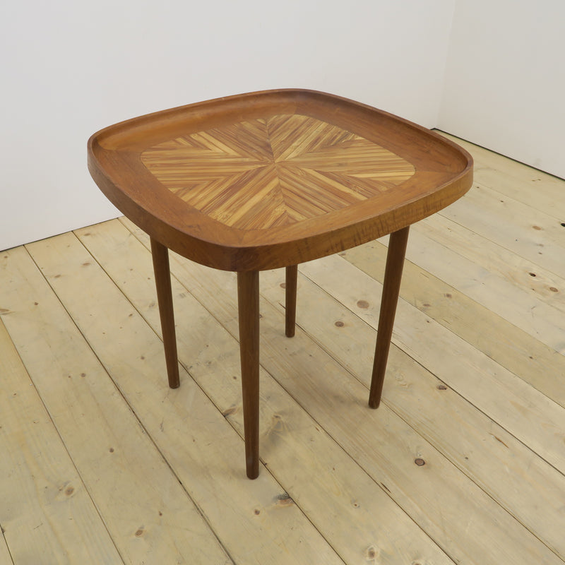 Tavolino di Jens Quistgaard per Nissen Langå, anni ’50