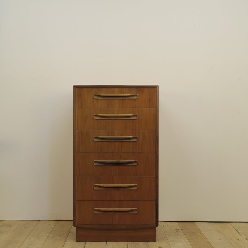 Cassettiera Tall Boy “Fresco” di Victor B. Wilkins per G-Plan, teak, Inghilterra 1960