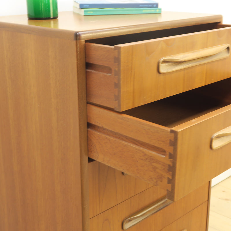 Cassettiera Tall Boy “Fresco” di Victor B. Wilkins per G-Plan, teak, Inghilterra 1960