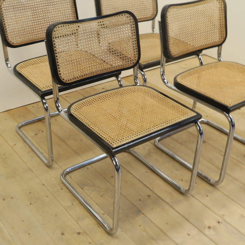 Set di 4 sedie nere in rattan e metallo, Danimarca 1960