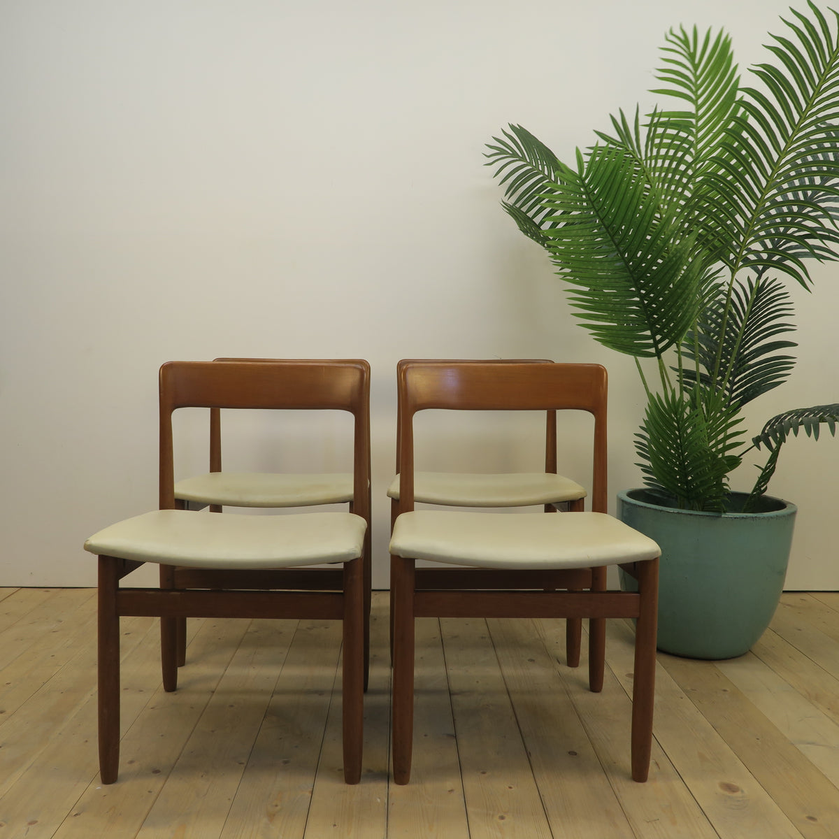 Set di 8 sedie in teak Mid-Century, Danimarca 1960
