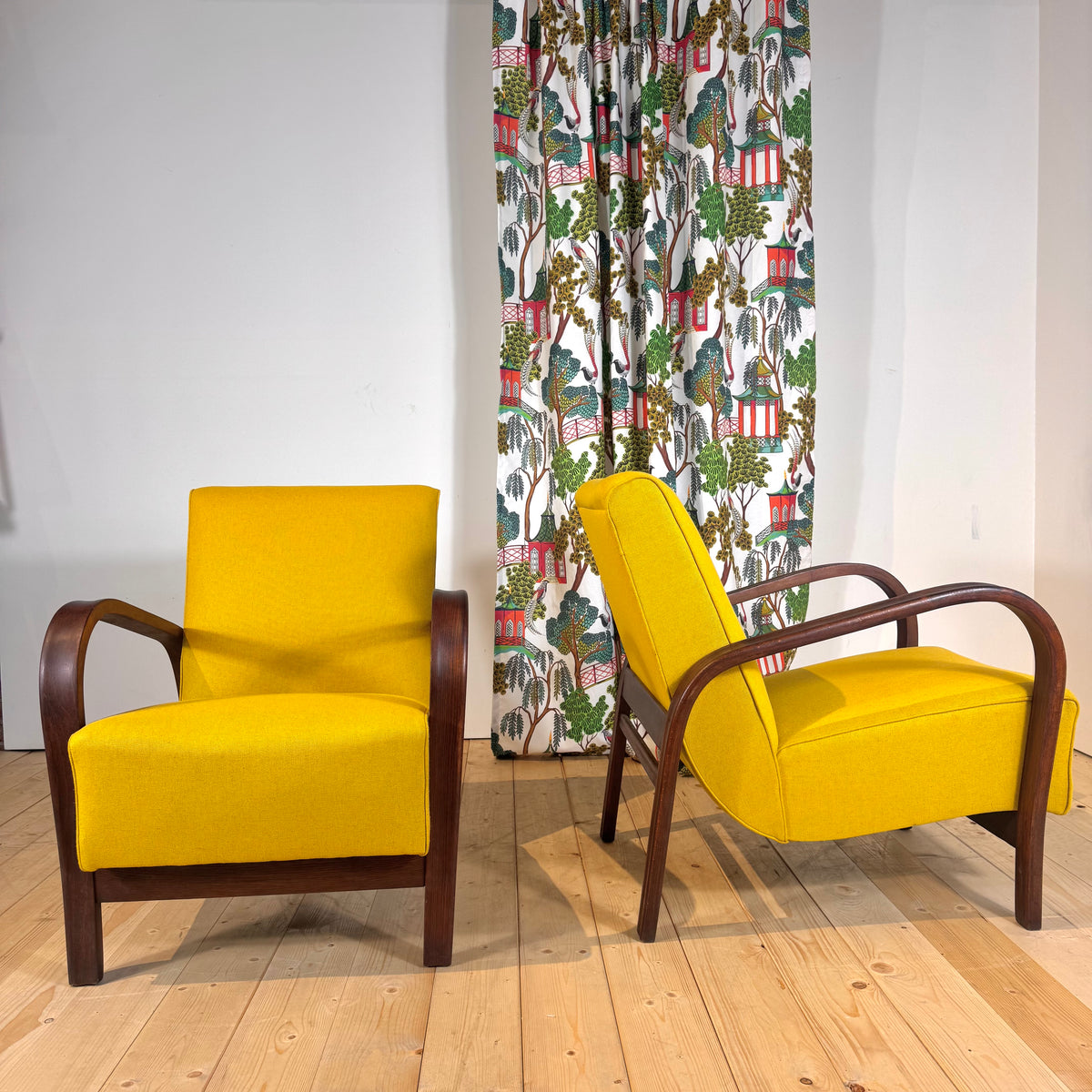 Coppia di poltrone mid-century in teak, anni ’60