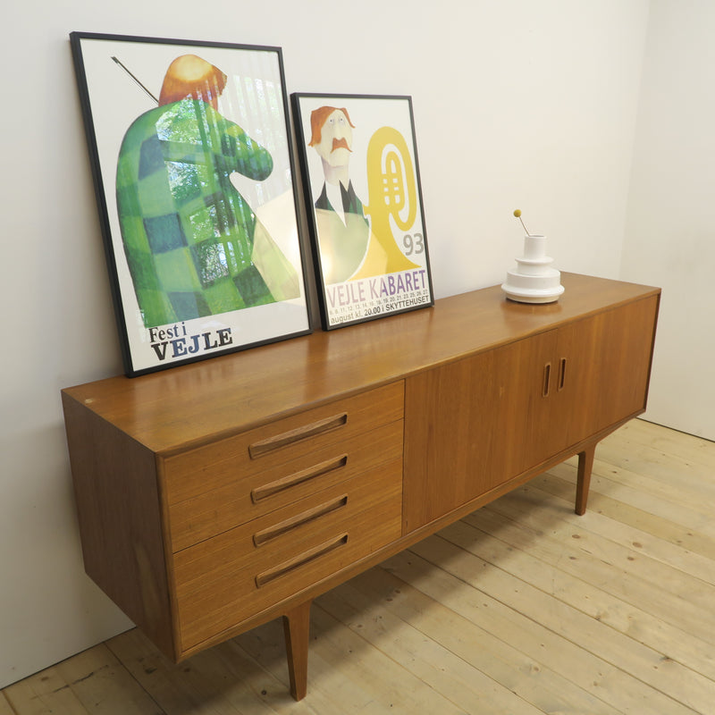 Sideboard in teak, anni ’60