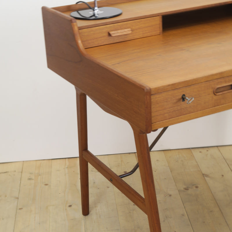 Scrittoio in teak Model 56 di Arne Wahl Iversen per Vinde Møbelfabrik, Danimarca 1960
