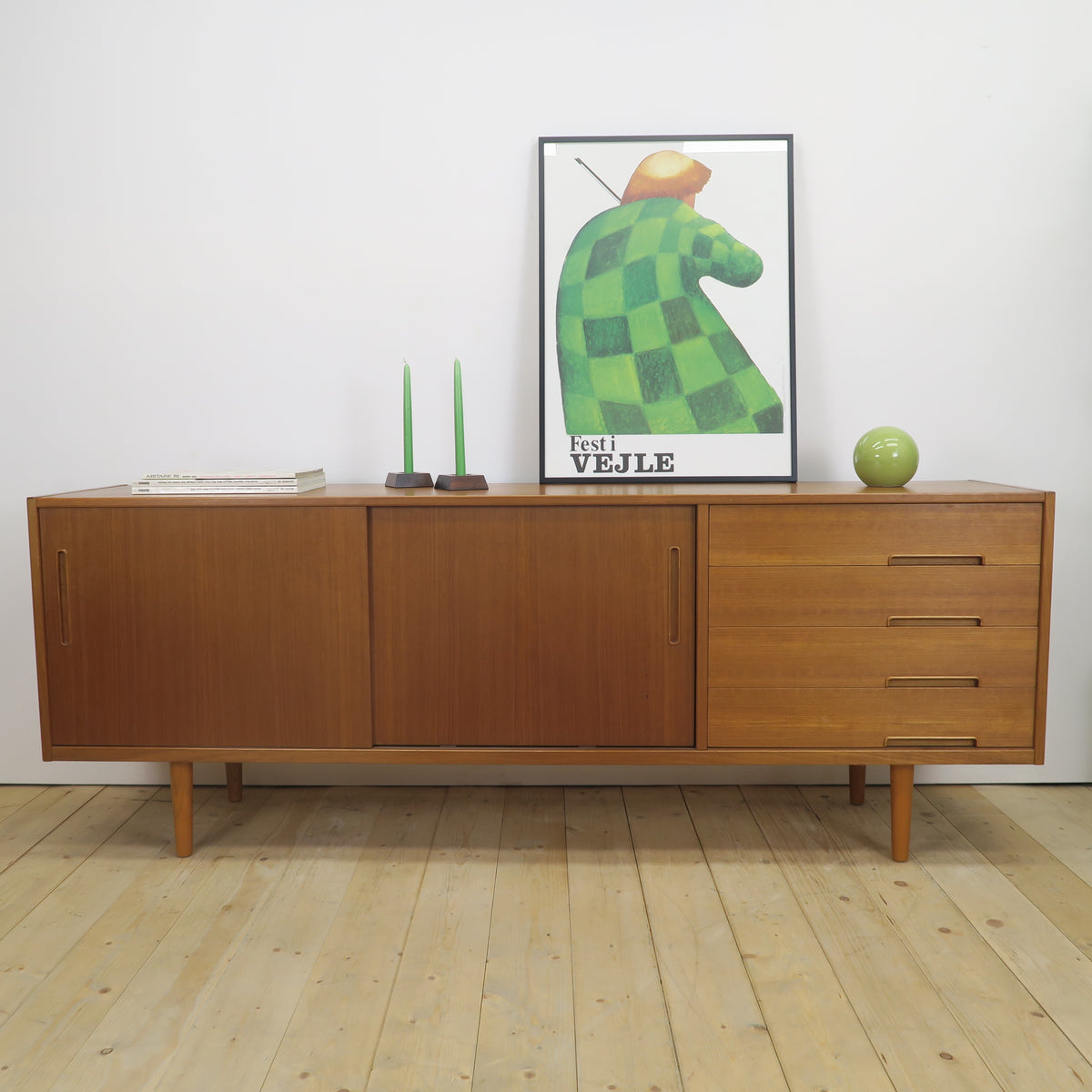 Sideboard “Trento” in teak di Nils Jonsson per Troeds, Svezia 1960