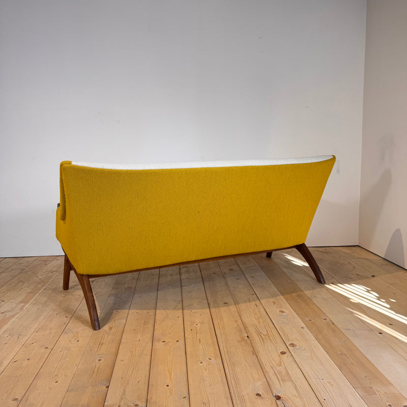 Divano vintage tre posti in teak, anni ’60