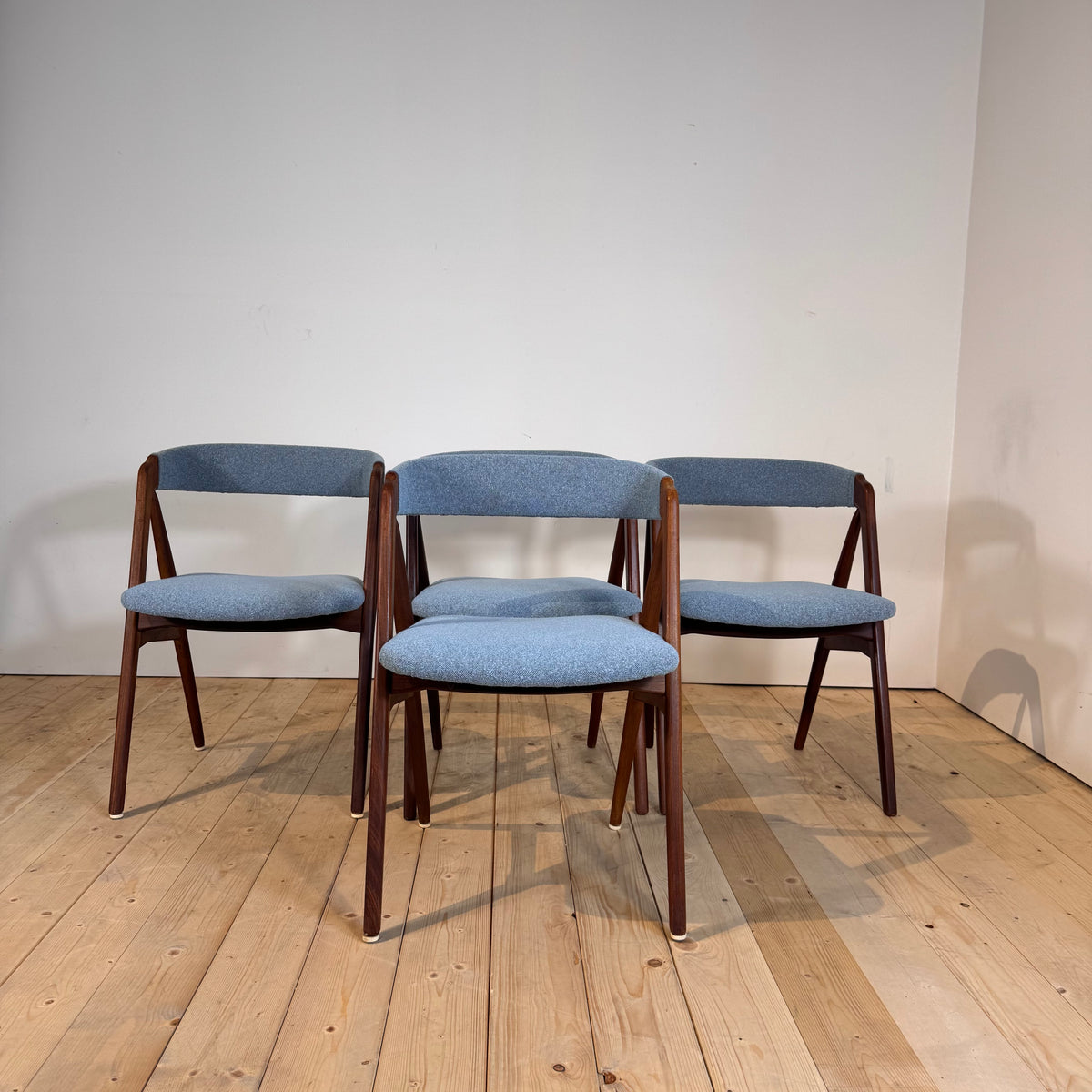 Set of 4 chairs by Thomas Harlev for Farstrup Møbler, 1960s