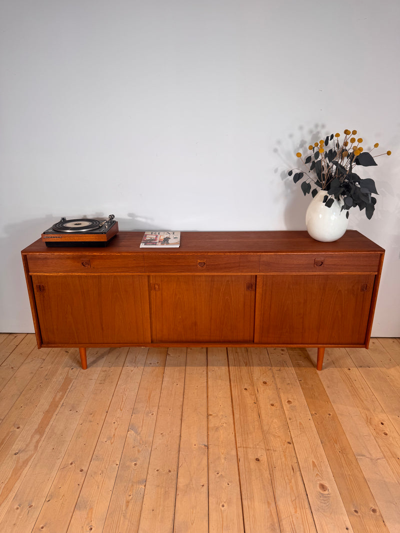 Sideboard in teak, anni ’60