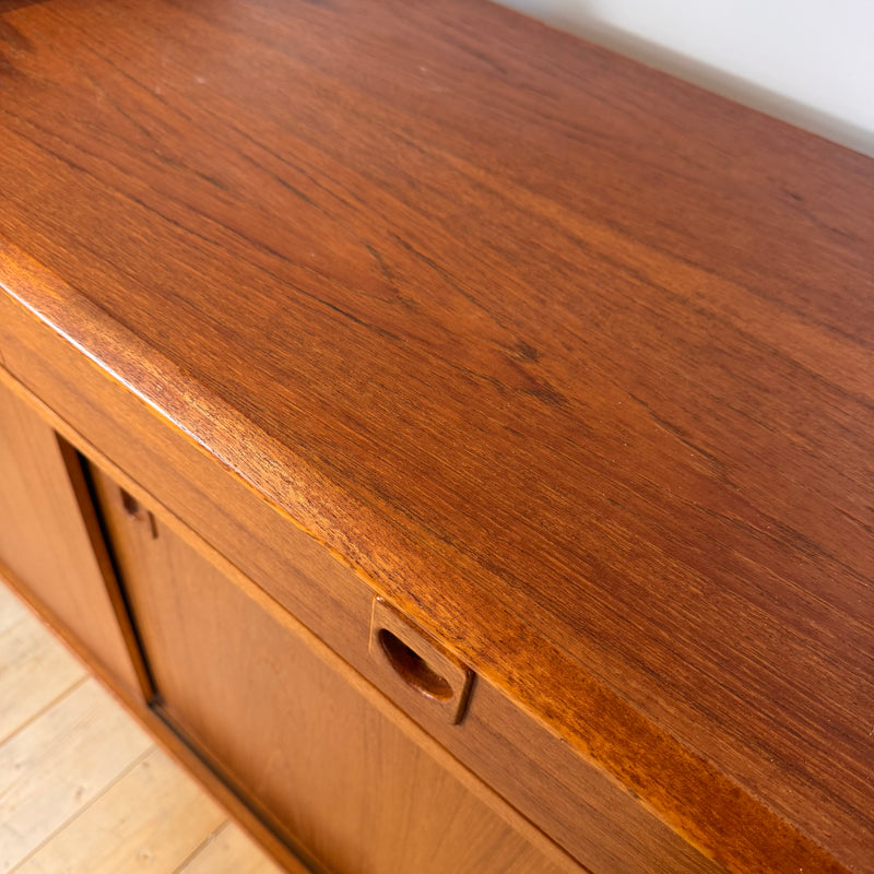 Sideboard in teak, anni ’60
