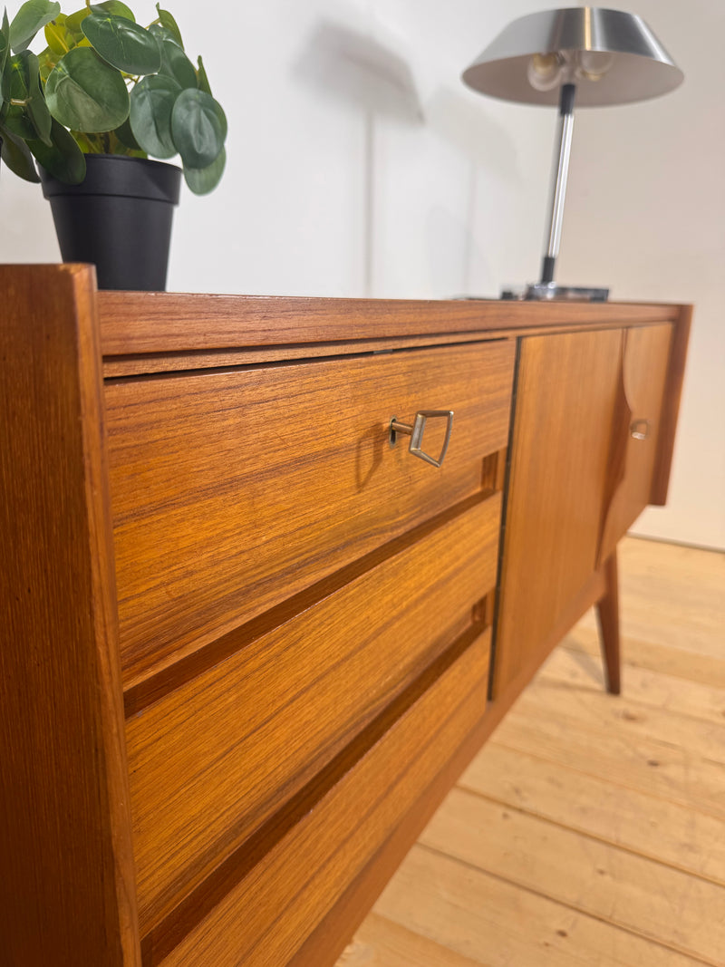 Sideboard in teak danese, anni ’60