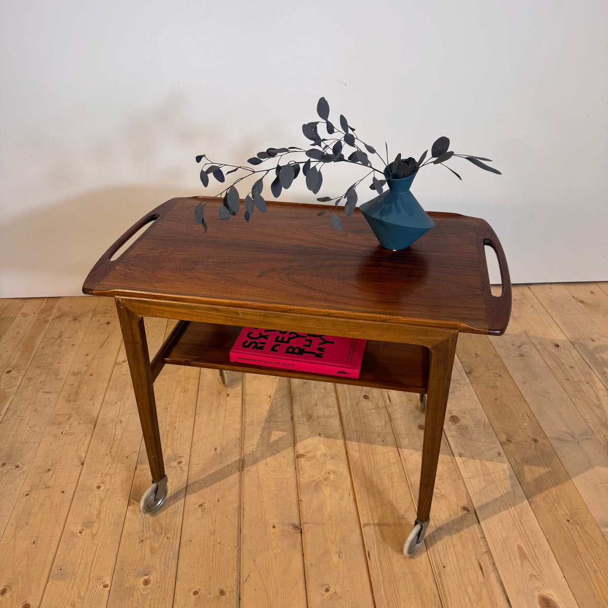 Bar trolley in teak danese, anni ’60