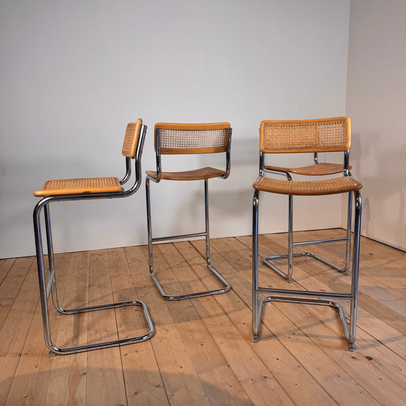 Set di quattro sgabelli italiani in legno, paglia di Vienna e acciaio cromato, anni ’80