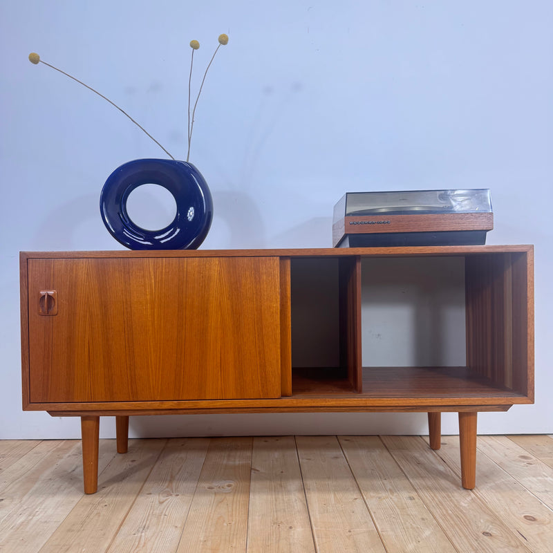 Sideboard in teak con porta dischi interno, Danimarca 1960