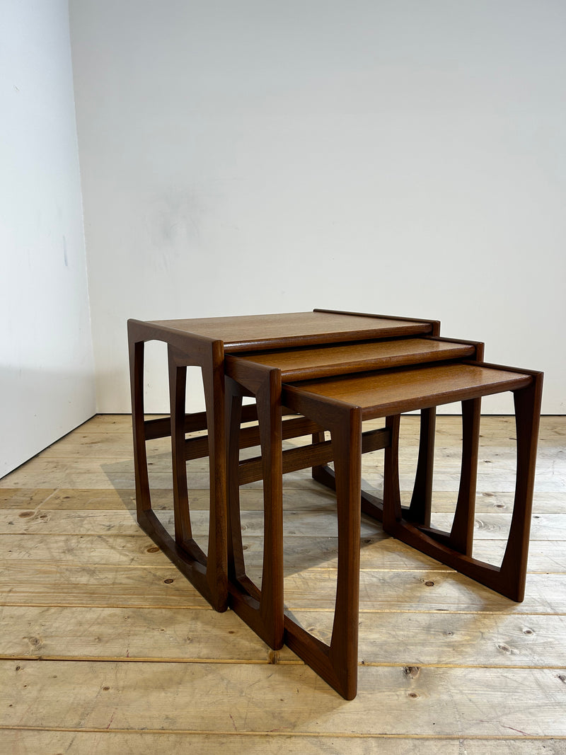 Nesting Tables Quadrille di G Plan in teak, anni ’60