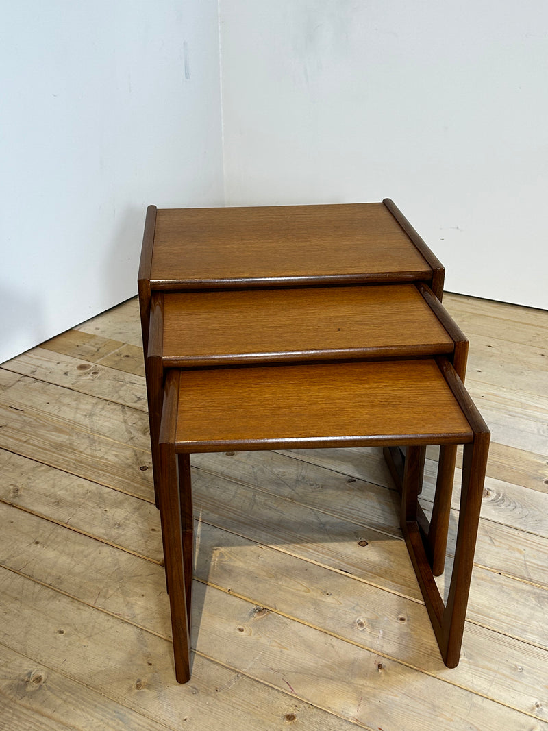 Nesting Tables Quadrille di G Plan in teak, anni ’60