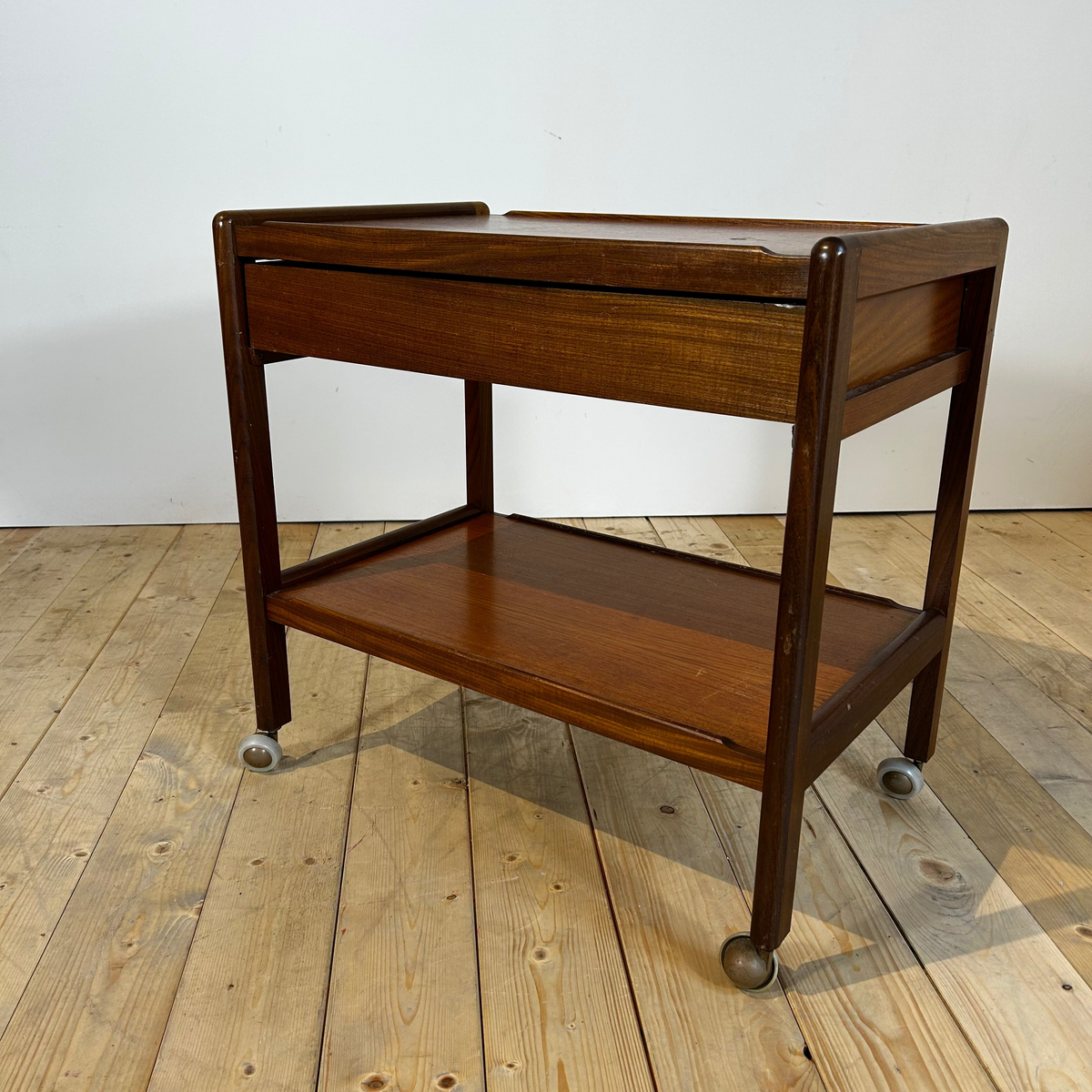 Bar Trolley in teak danese, anni ’60