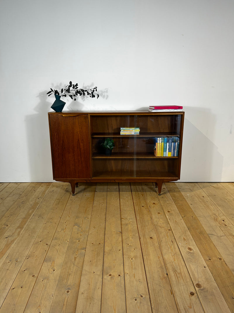 Sideboard Dunvegan di McIntosh, Regno Unito
