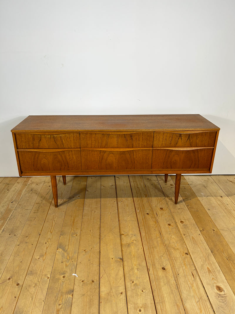 Cassettiera Midcentury Austinsuite in teak