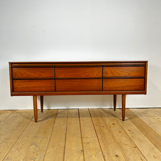 Cassettiera Austinsuite in teak, anni ’60