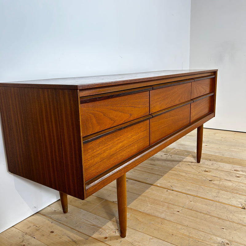 Cassettiera Austinsuite in teak, anni ’60