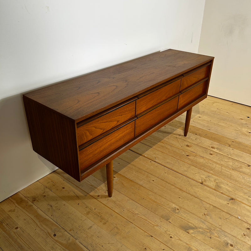 Cassettiera Austinsuite in teak, anni ’60