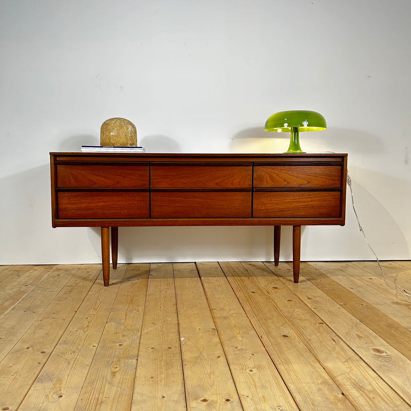 Cassettiera Austinsuite in teak, anni ’60