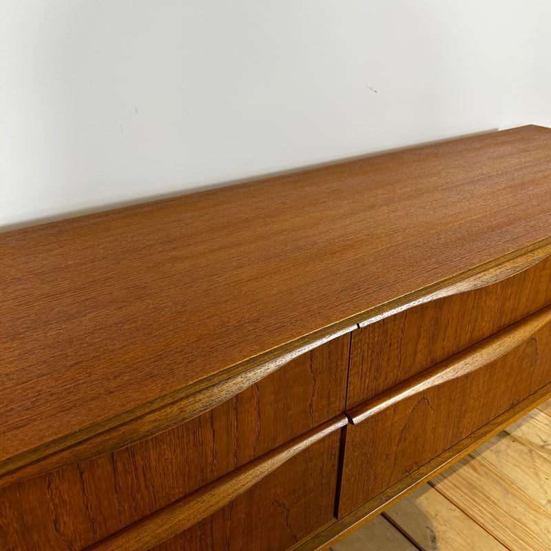 Cassettiera Austinsuite in teak, anni Sessanta