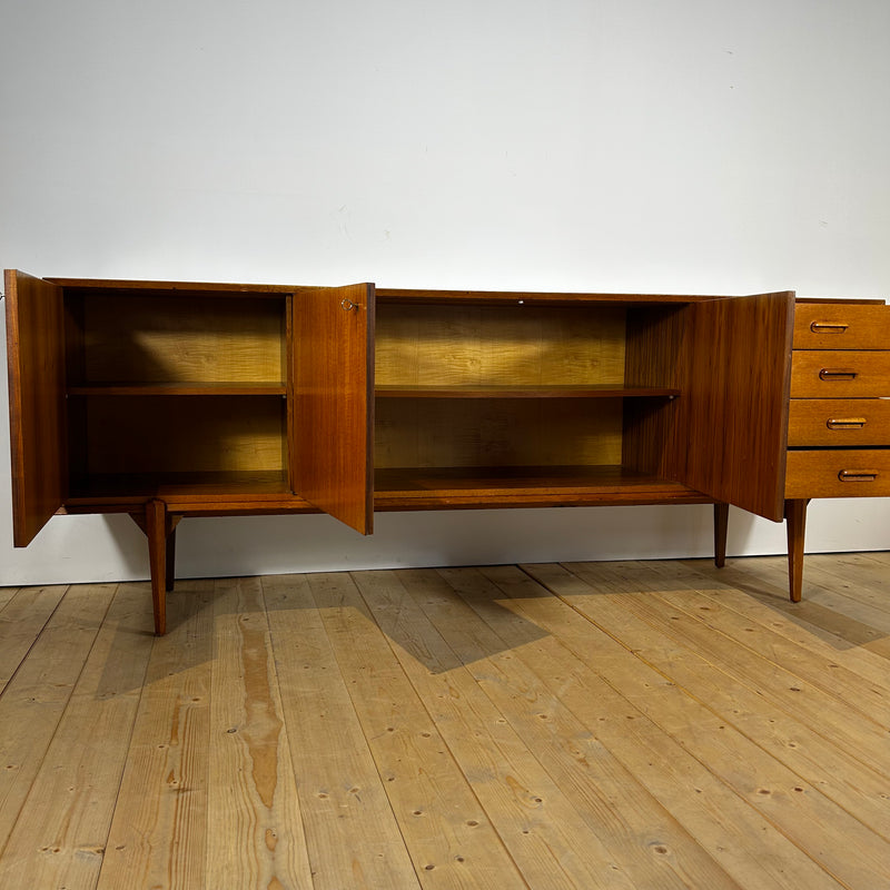 Sideboard in teak, anni ’60