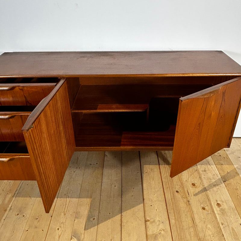 Sideboard McIntosh, anni ’60