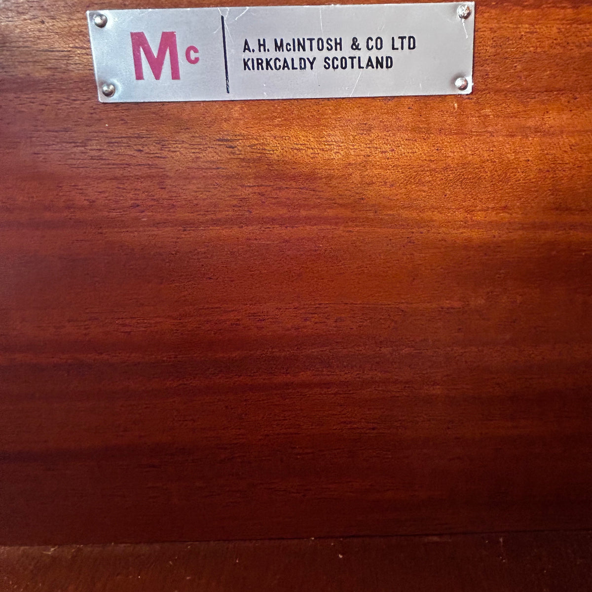 Sideboard McIntosh, anni ’60