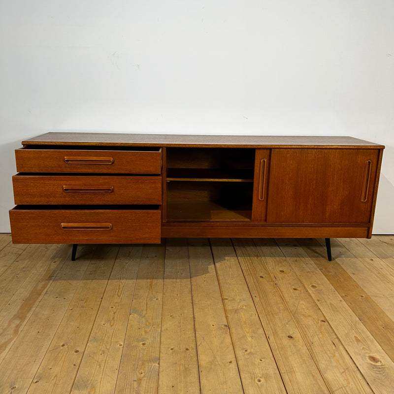 Sideboard in teak danese, anni ’60