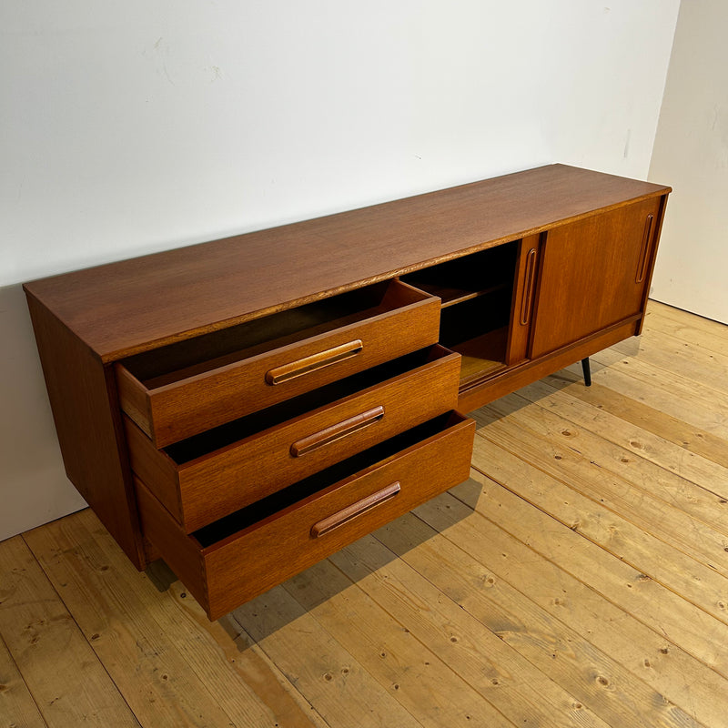 Sideboard in teak danese, anni ’60
