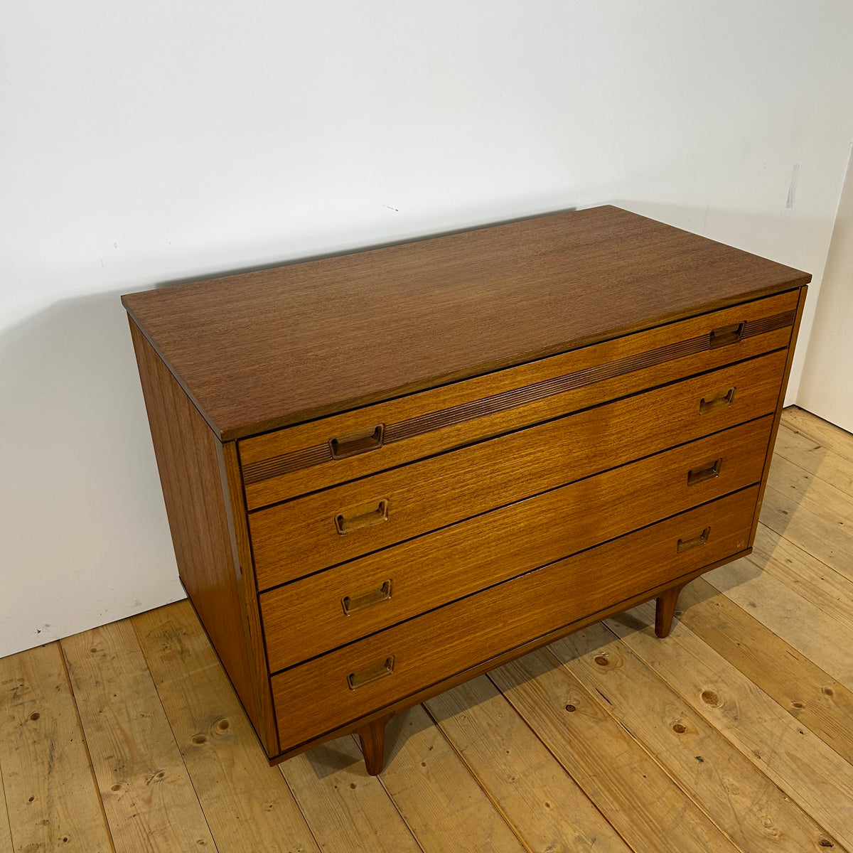 Cassettiera Butilux in teak, anni ’60