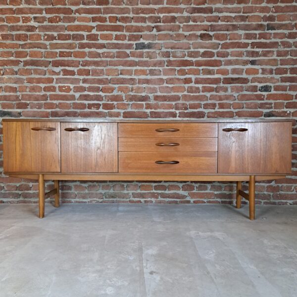 Midcentury sideboard in legno di teak, 1960