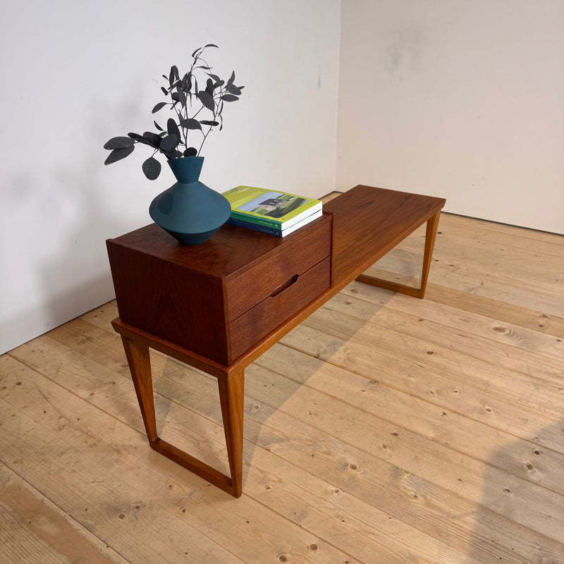 Telephone bench disegnata da Kai Kristiansen per Aksel Kjersgaard, anni ’60