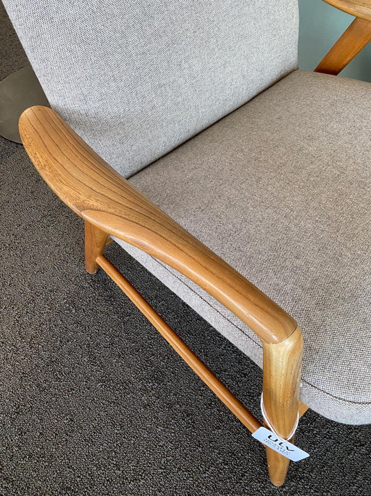 Poltrona lounge vintage design scandinavo regolabile in legno.