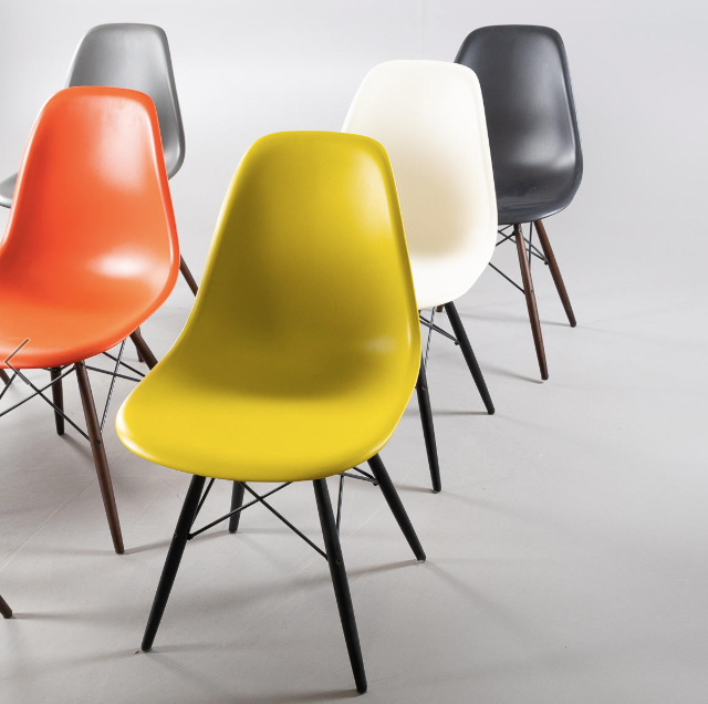 "Eames Plastic Chair” Charles & Ray Eams per Vitra
