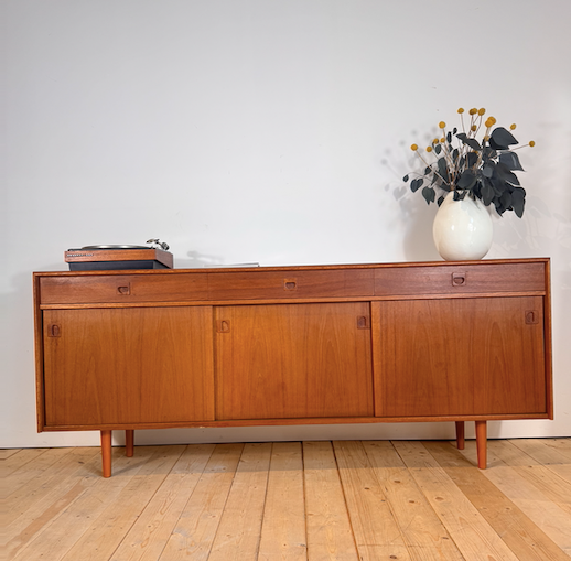 Sideboard in teak, anni ’60