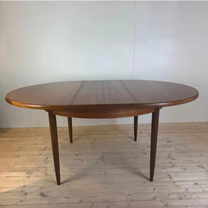 Tavolo Vintage G-Plan Estendibile in Teak – Design Inglese Mid-Century