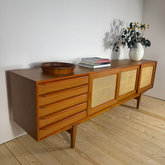 Sideboard Vintage in Teak dettagli salotto