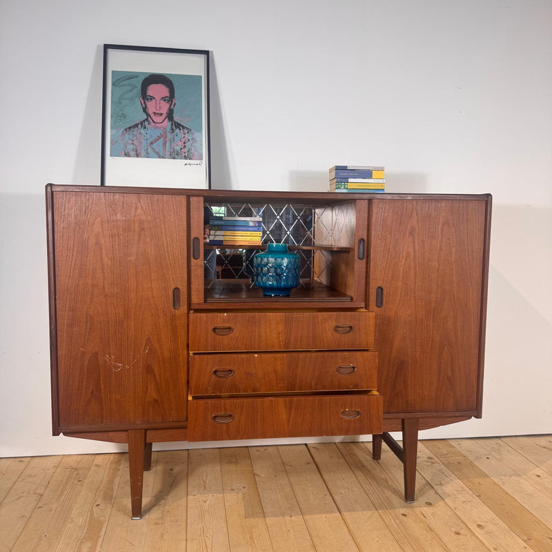 Sideboard danese alta in teak, anni '60