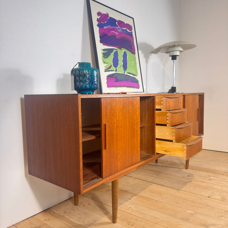 Sideboard danese a quattro cassetti in teak, anni ’60